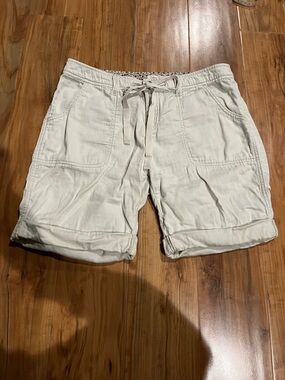 aerie Women’s Y2K Cream Drawstring Cargo Shorts